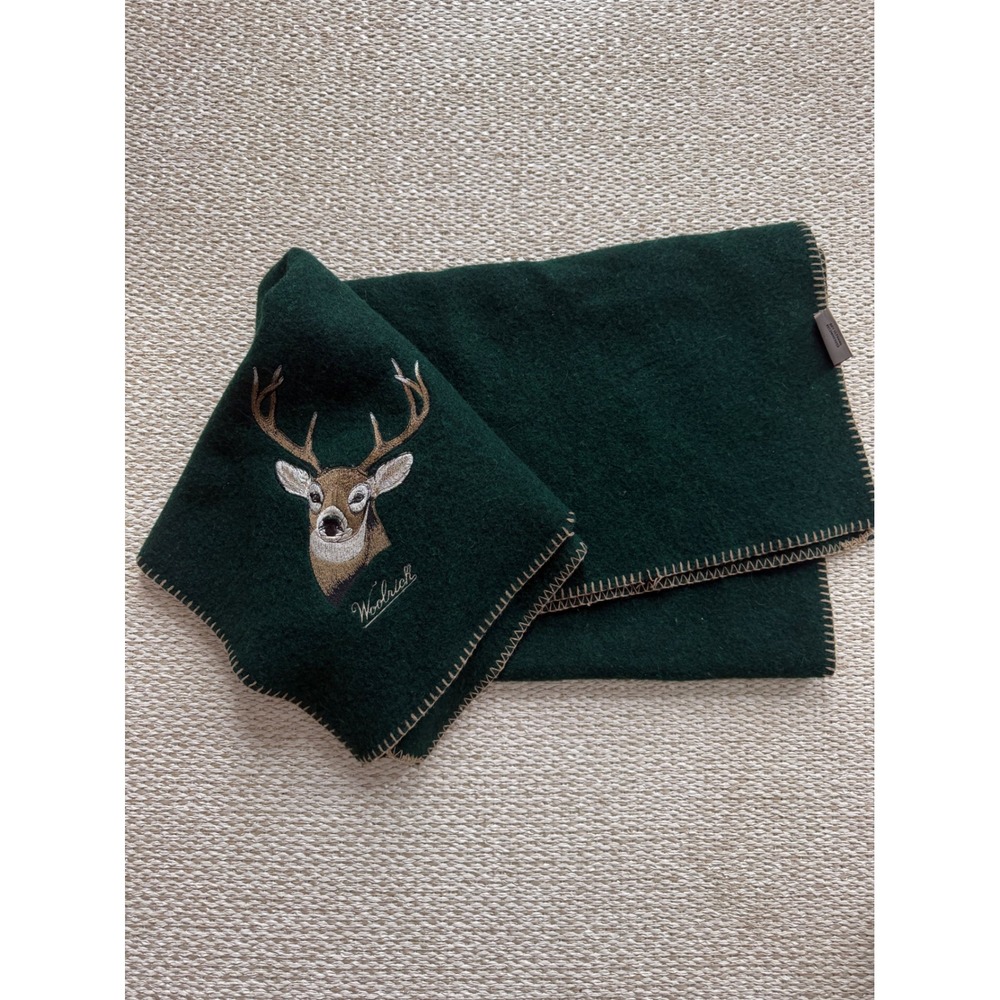 Woolrich Wool Blanket Green Buck Deer Embroidered‎ Whipstitch USA vintage throw